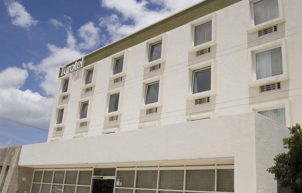 Turotel Querétaro Exterior foto