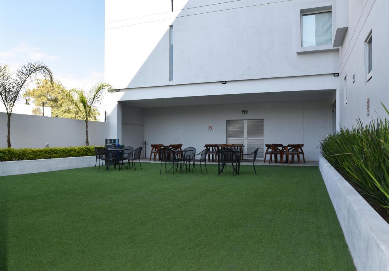 Turotel Querétaro Exterior foto