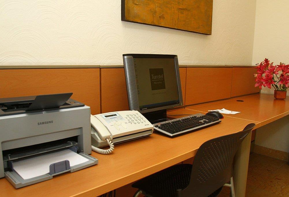 Turotel Querétaro Einrichtungen foto